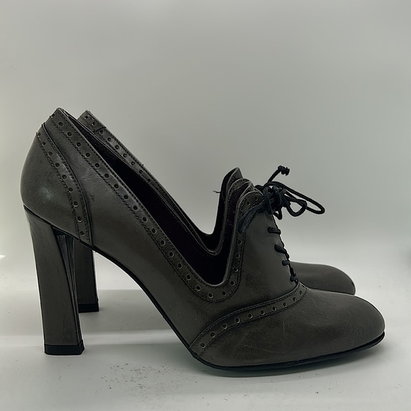 Stuart Weitzman Sexy Dark Gray Leather Heel Ankle Booties Shoes **Size 7.5**🔥🔥 - Picture 3 of 11